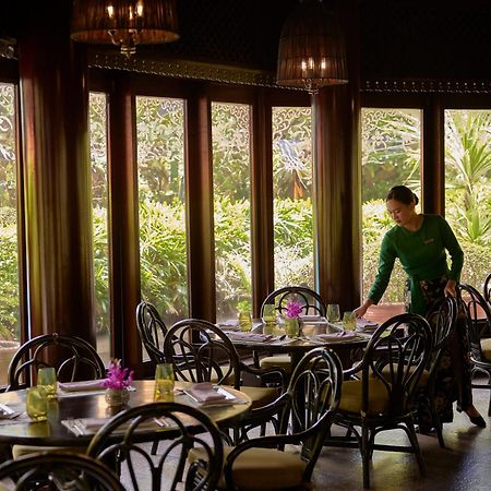 เดอะเพนินซูลา มนิลา Hotel Makati City ภายนอก รูปภาพ A restaurant in Thailand