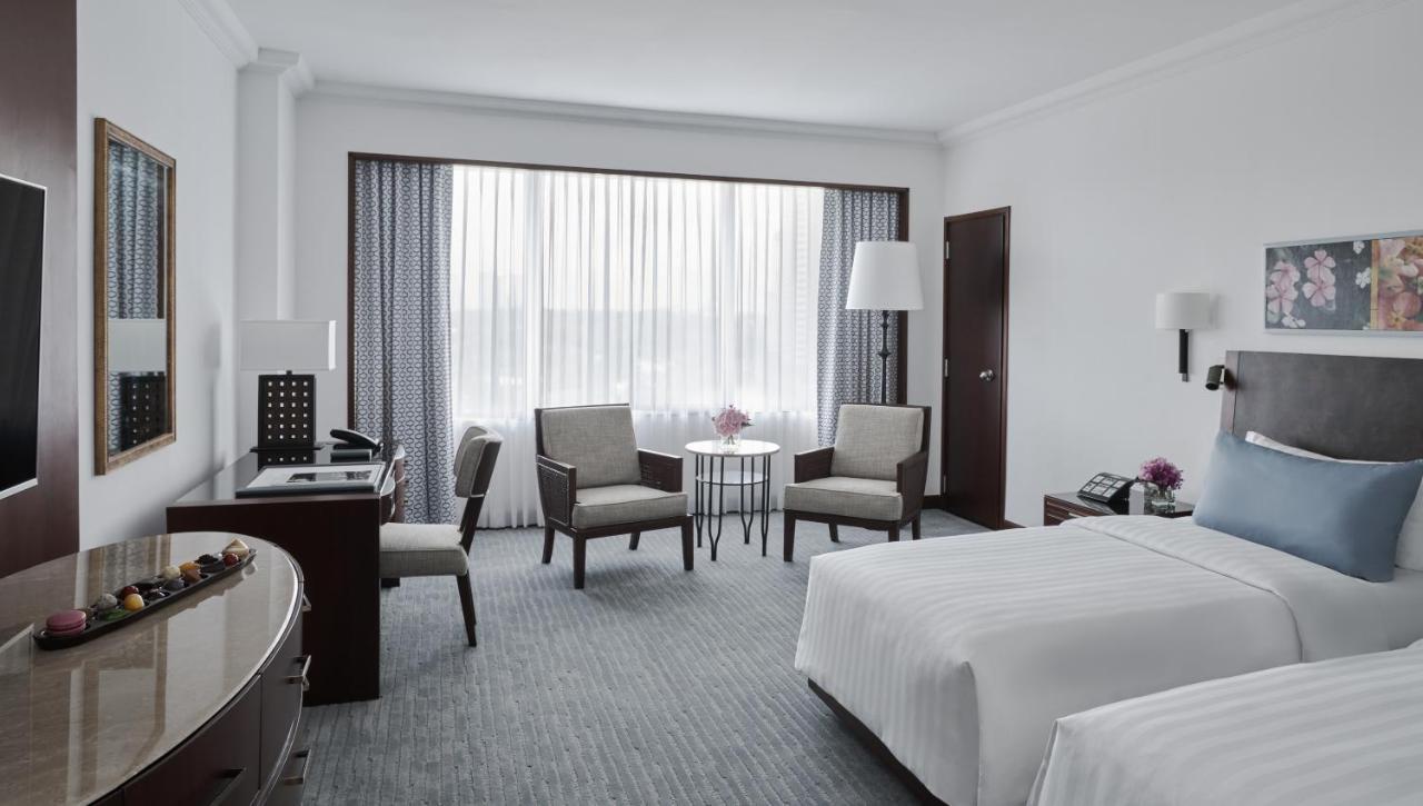 เดอะเพนินซูลา มนิลา Hotel Makati City ภายนอก รูปภาพ