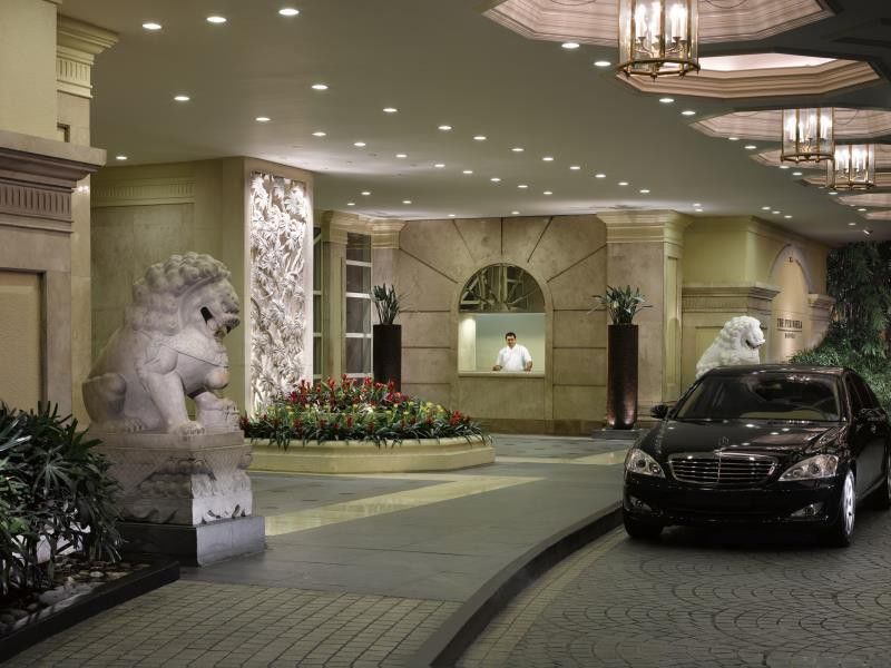 เดอะเพนินซูลา มนิลา Hotel Makati City ภายนอก รูปภาพ The main entrance